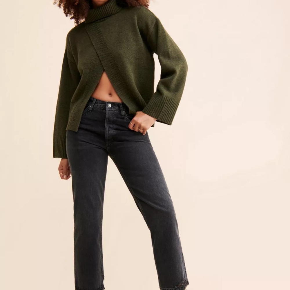NWOT 4th & Reckless Green Sweater